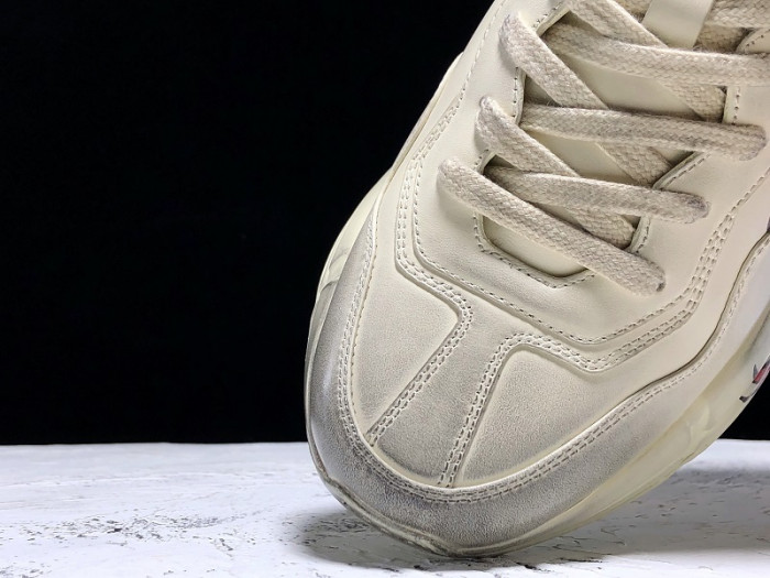 gc rhyton sneaker with mouth print 552093 a9l00 9522